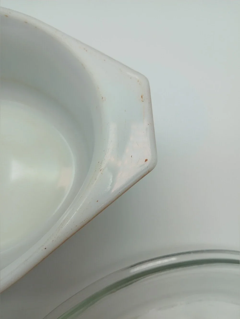 Pyrex Butterfly Gold/Peach & 043 Early American Brown Casserole Dish 1.5Qt